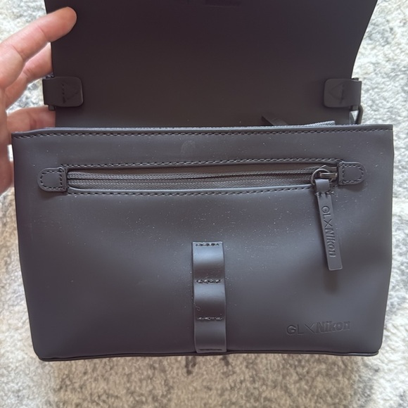 Gaston Luga x Nikon Bag - Picture 9 of 16